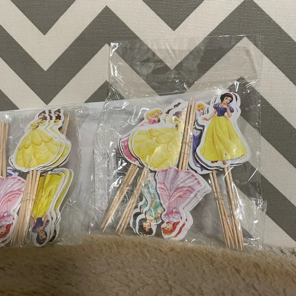 ***2/$15*** 48 pcs Cupcake decoration toppers